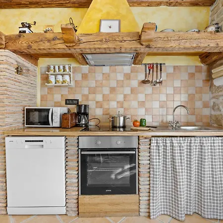 Franz By Interhome * Potpićan